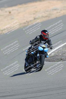 media/Feb-05-2023-Classic Track Day (Sun) [[c35aca4a42]]/Group 2/session 1 turn 9/